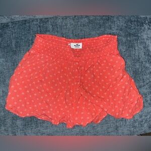 Hollister flowy shorts